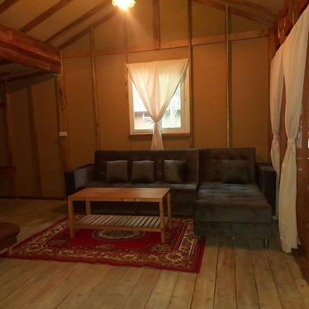 Lazy Hut Hotel Koh Phayam Luaran gambar