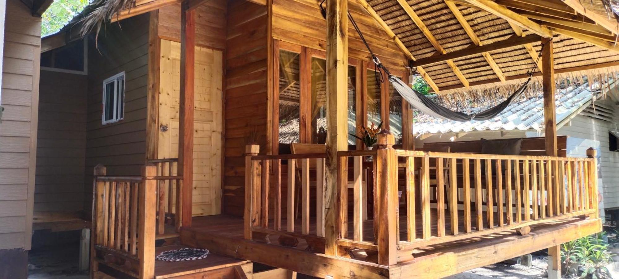 Lazy Hut Hotel Koh Phayam Luaran gambar