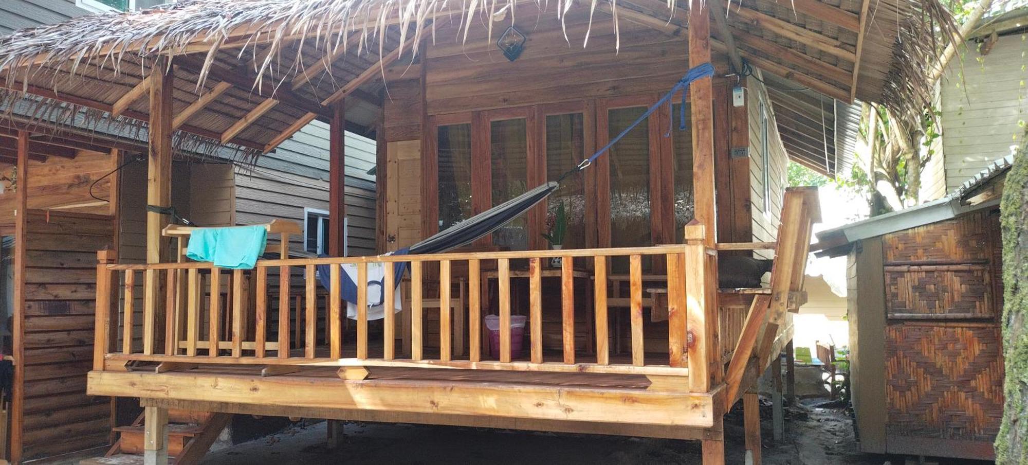 Lazy Hut Hotel Koh Phayam Luaran gambar