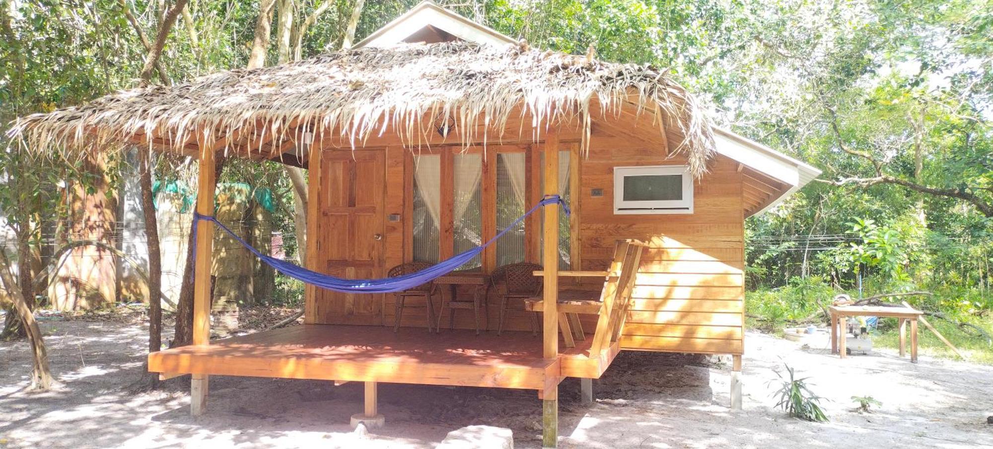 Lazy Hut Hotel Koh Phayam Luaran gambar